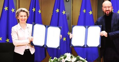 رئيسة المفوضية الأوروبية بعد توقيع اتفاقية بريكست: كان طريقا طويلا