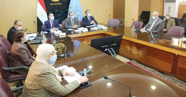 محافظ كفر الشيخ يناقش مؤشرات الوضع السكانى بالمحافظة