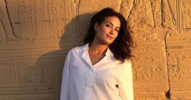 هند صبرى تزين غلاف مجلة فوج.. وتعلق: "البقاء إيجابيا لا يعنى السعادة طوال الوقت"