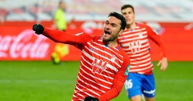 لاعب غرناطة يدخل تاريخ الليجا بهدفه أمام فالنسيا