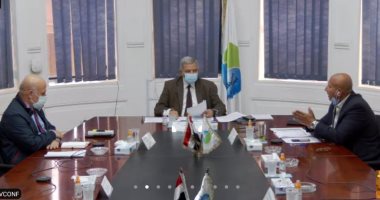 رئيس"القابضة للمياه" يؤكد المتابعة المستمرة لمشروعات المياه والصرف بالريف