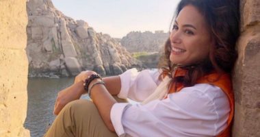 هند صبرى مهنئة متابعيها بالعام الجديد: أتمنى لكم عاما يبدأ بالأمل
