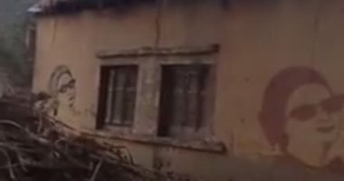  بث مباشر من أمام منزل أم كلثوم .. أقاربها يحتفلون بذكرى ميلاد كوكب الشرق