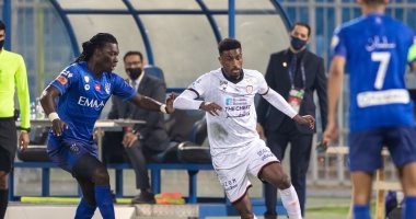 الهلال يخطف تعادلا قاتلا أمام الشباب فى الدوري السعودي.. فيديو