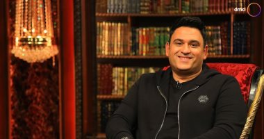 أكرم حسنى: تركت سيارتى على كوبرى أكتوبر بسبب "برص"