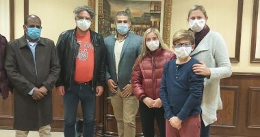 مغادرة وفد دبلوماسى صربى بعد قضاء إجازة رأس السنة فى الغردقة