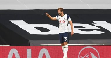توتنهام ضد ليدز.. كين وسون يتقدمان للسبيرز في الشوط الأول 2-0 "فيديو"