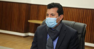 وزير الرياضة: نتواصل مع وزارتى الطيران والخارجية لحل أزمة بعثة الزمالك