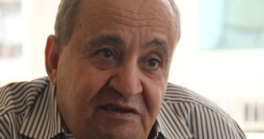 وحيد حامد والأدباء.. الشرقاوى علمه التواضع والهجوم على نجيب محفوظ غير حياته