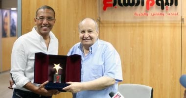 خالد صلاح ينعى وحيد حامد: فقدت مصر ركنا من أركان قوتها الناعمة