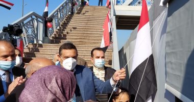 محافظ البحيرة يفتتح كوبري الشهيد رامى حسنين ومحطة صرف العتقا.. صور