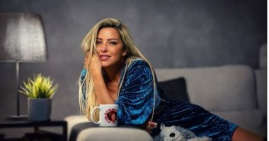 يارب نحقق أحلامنا.. ريم مصطفى تتألق فى صورة جديدة وتستقبل 2021 بدعوة للتفاؤل