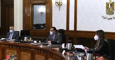 مدبولى: توجيه من الرئيس بالاعتماد على الصناعة الوطنية بمشروعات حياة كريمة