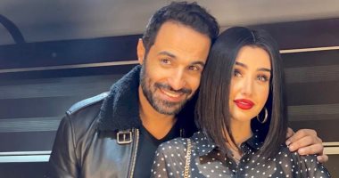 أحمد فهمى يدعم زوجته هنا الزاهد ويظهر معها فى أولى بطولاتها المطلقة