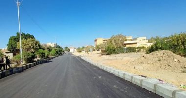 محافظة الجيزة تبدأ رصف البر الغربى من مثلث سقارة بالمريوطية بطول 2 كيلومتر