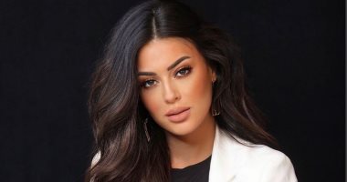 ميرنا نور الدين تعلن إصابة والدتها بفيروس كورونا