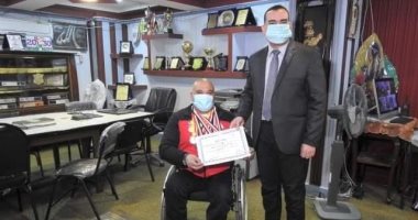 تعليم المنوفية تكرم صاحب الميدالية البرونزية بمسابقة رفع الأثقال لذوى الهمم