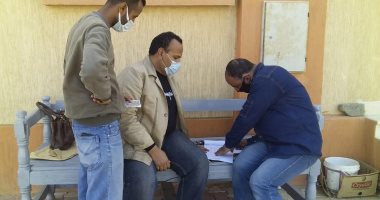تسليم 8 أسر جديدة مساكن آمنة بديلة العشوائيات برأس غارب بالبحر الأحمر.. صور