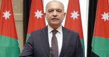 السفير الأردنى الجديد لدى مصر يؤدى اليمين القانونية أمام العاهل الأردنى