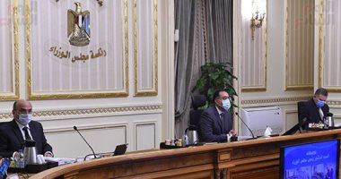 رئيس الوزراء: تحرير أكثر من 21 ألف غرامة لمخالفى ارتداء الكمامة فى يوم واحد