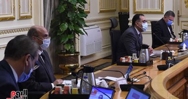 رئيس الوزراء: الأطقم الطبية تقوم بملحمة حقيقية للحفاظ على صحة المواطنين