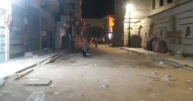 المحلات التجارية تغلق أبوابها بأسواق أسوان تنفيذاً لقرار مجلس الوزراء