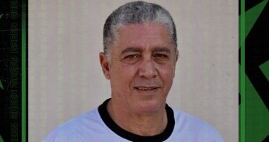محمد عمر: الأهلى كان بيلعب تقسيمة.. وأخطاء سموحة كارثية