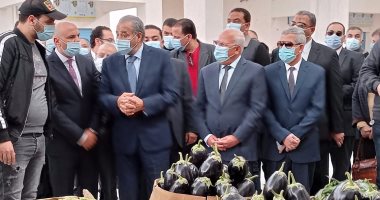 محافظ بورسعيد: 200 مليون جنيه تكلفة إنشاء سوق الخضار الجديد.. صور