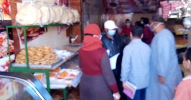 حملة تفتيشية على المحال والمقاهى للتأكد من تطبيق الإجراءات الاحترازية بسفاجا