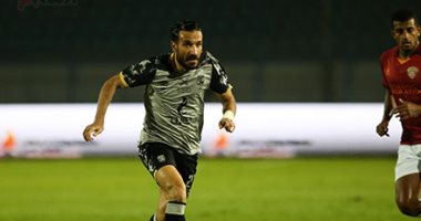 الأهلي يؤكد جاهزية على معلول لمباراة الإنتاج الحربي غدا فى الدوري