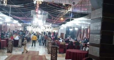 إغلاق قاعة أفراح و150 محلا مخالفا لإجراءات كورونا ببنى سويف.. صور 