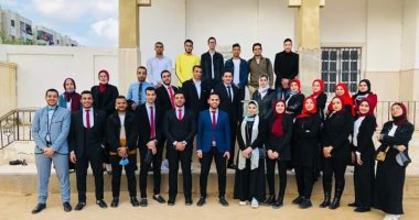 وكيل رياضة كفر الشيخ يستمع لأعضاء برلمان الشباب خلال اجتماع تنسيقى