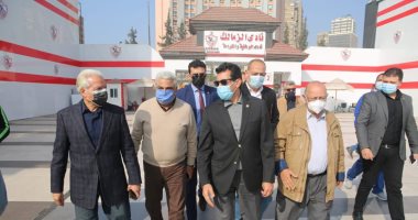 وزير الرياضة يزور نادى الزمالك ويجتمع باللجنة الثلاثية.. صور