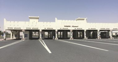 أول مواطن قطرى يصل السعودية: جايين بلدنا الثانى.. فيديو
