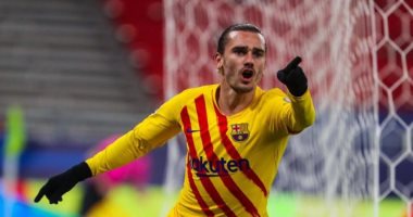 برشلونة ضد إلتشى.. جريزمان يقود هجوم البارسا فى غياب ميسي