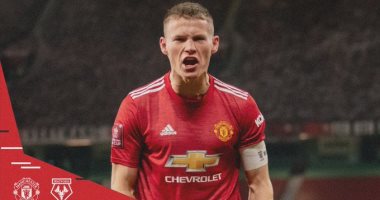 مانشستر يونايتد ضد واتفورد.. الشياطين الحمر يتقدمون 1-0 في الشوط الأول "فيديو"