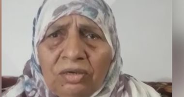 أبرز لقطة.. الحاجة "سعيدة" بعد تبرعها لـ"تحيا مصر": الرئيس ابنى الخامس