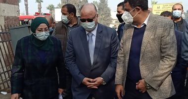 محافظ القاهرة يتفقد إزالة منطقة المسبح العشوائية.. ويؤكد: نقل 56 أسرة لمساكن آدمية