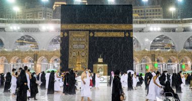 شئون الحرمين بعد هطول الأمطار: "نسهل على الطائفين أداء مناسكهم"