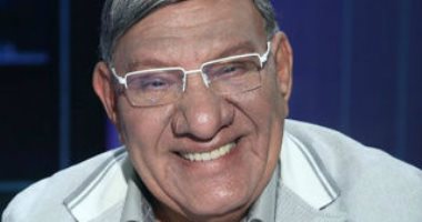 نقيب الإعلاميين يكشف الحالة الصحية لـ مفيد فوزى بعد دخوله المستشفى