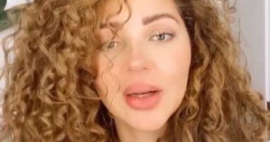 ميريام فارس تنصح جمهورها بالبقاء فى المنزل: "لو مش عشانكم عشان أهلكم".. فيديو