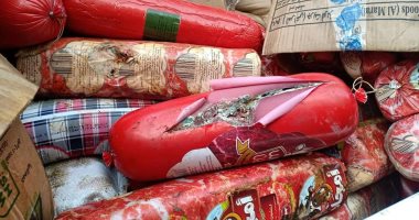 حجز صاحب مخزن بدون ترخيص لحيازته مواد غذائية مجهولة المصدر فى المطرية