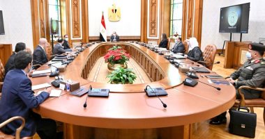 الرئيس السيسى يتابع المخطط التنفيذى للمشروع القومى لتطوير قرى الريف المصرى على مستوى الجمهورية ضمن مبادرة حياة كريمة.. ويوجه بالتواصل المباشر مع الأهالى والمواطنين وتلبية احتياجاتهم تجاه تطوير المناطق