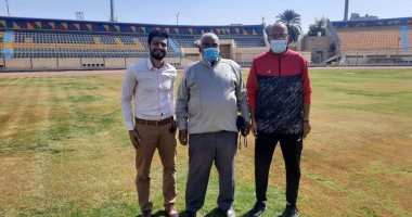 أحمد سليمان يتفقد استاد أسوان تمهيداً لنقل مباريات الفريق بالدوري..صور