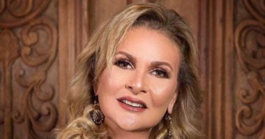 يسرا تهنئ هند صبرى ومحمد حفظى لحصولهما على وسام الفنون الفرنسى:"فخورة بكما"