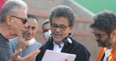 محمود حميدة ينشر صورة من كواليس "أهل الكهف"