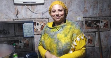 تطعم أهل الأرض بحثا عن طعام الجنة.. دمياطية تنفق مالها لخدمة المرضى.. فيديو