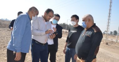 مدير مشروع محطة توليد الطاقة الكهربائية بالهنادى بالأقصر يتفقد التجهيزات النهائية