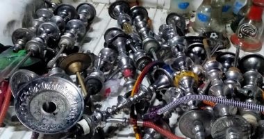 التحفظ على أدوات بناء وغلق مقهى فى حملة لتطبيق الإجراءات الاحترازية بمطروح