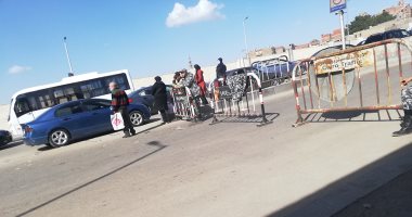 غلق طريق صلاح سالم أسفل كوبرى السيدة عائشة للقادمين من الكورنيش.. صور